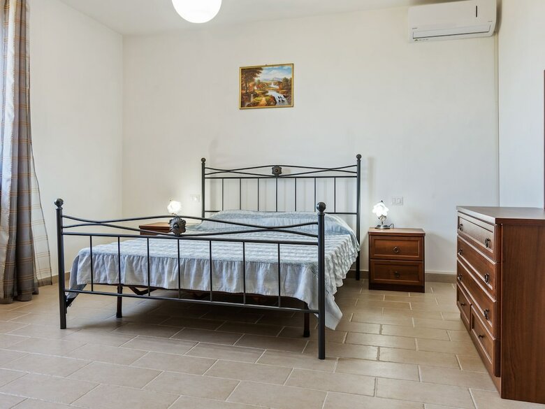 Charismatic Holiday Home In Montone With Private Pool