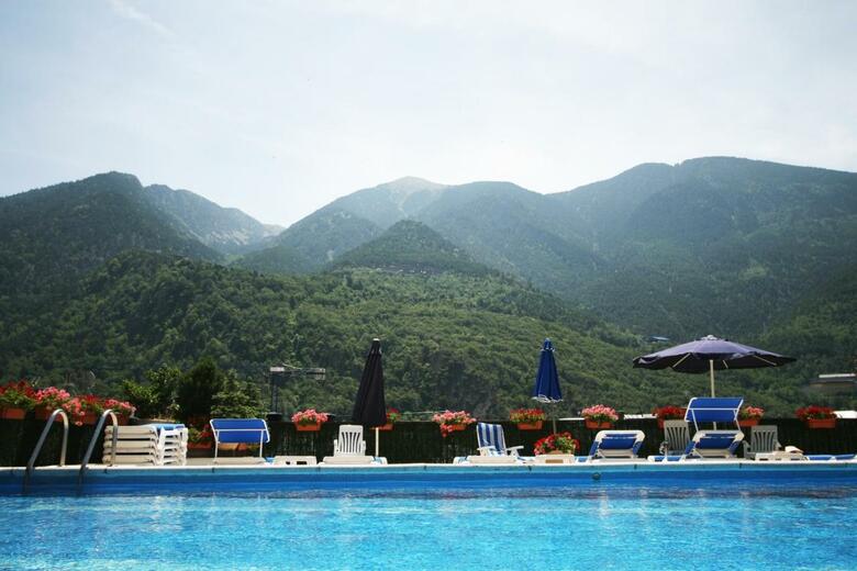 Hotel Pyr�n�es