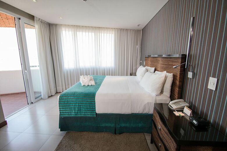 Camino Real Hotel