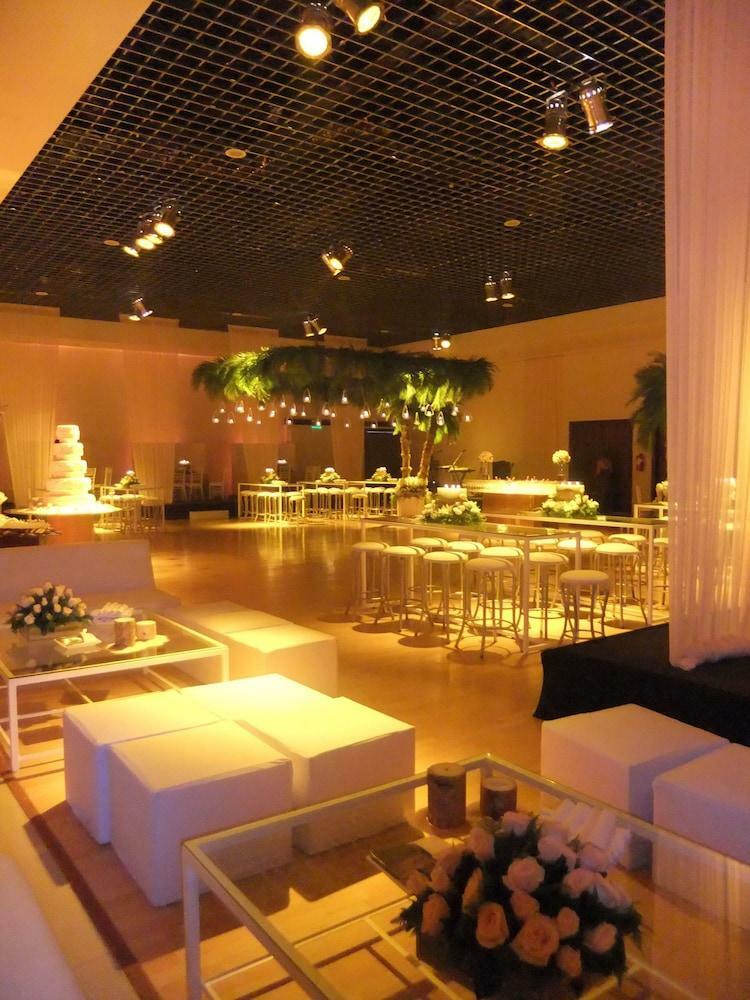 Hotel Buganvillas
