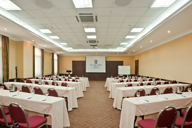 Casa Dann Carlton Hotel