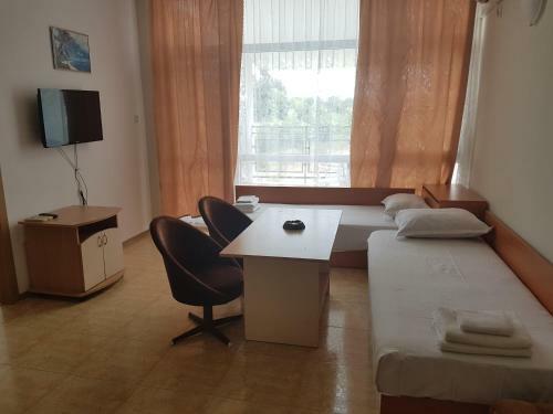 Elit 2 Apartments