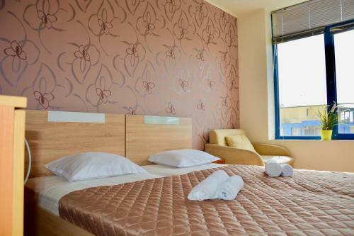 Rainbow Aparthotel