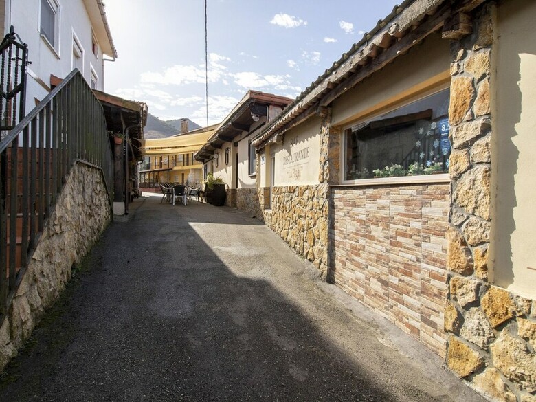 Alluring Holiday Home In Cutiellos With Garden