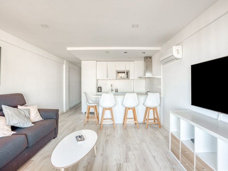 Modern Apartment In Torremolinos With Swimming Pool
