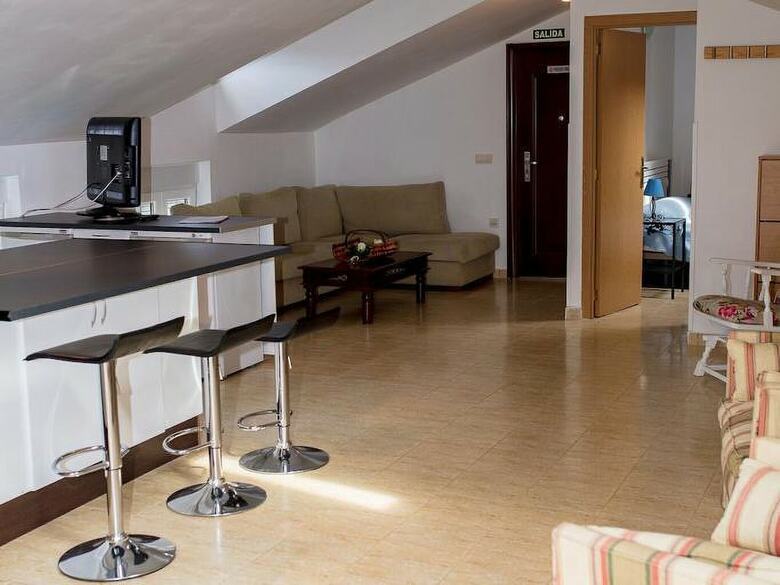 Enticing Holiday Home In Cutiellos With Garden