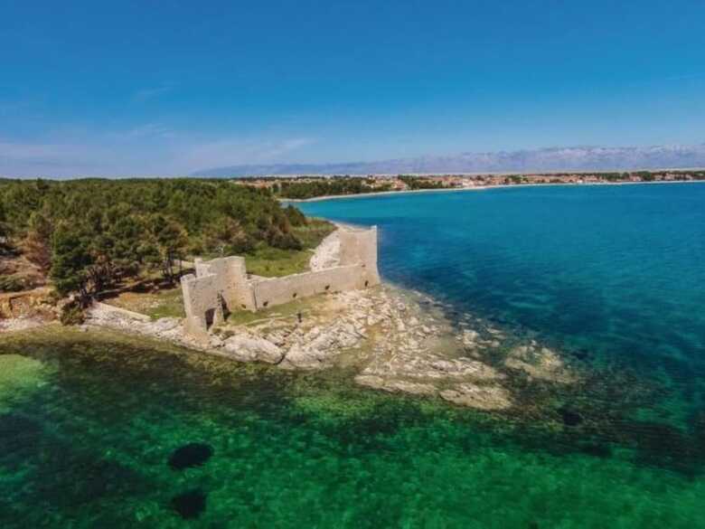Waterfront Apartment In Vir With Balcony Near Seabeach