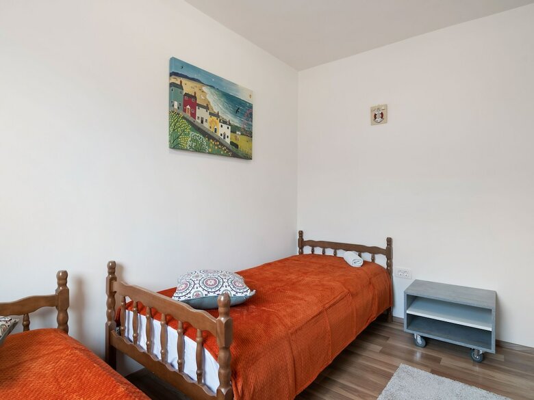 Lovely Apartment In Veprinac With Private Terrace