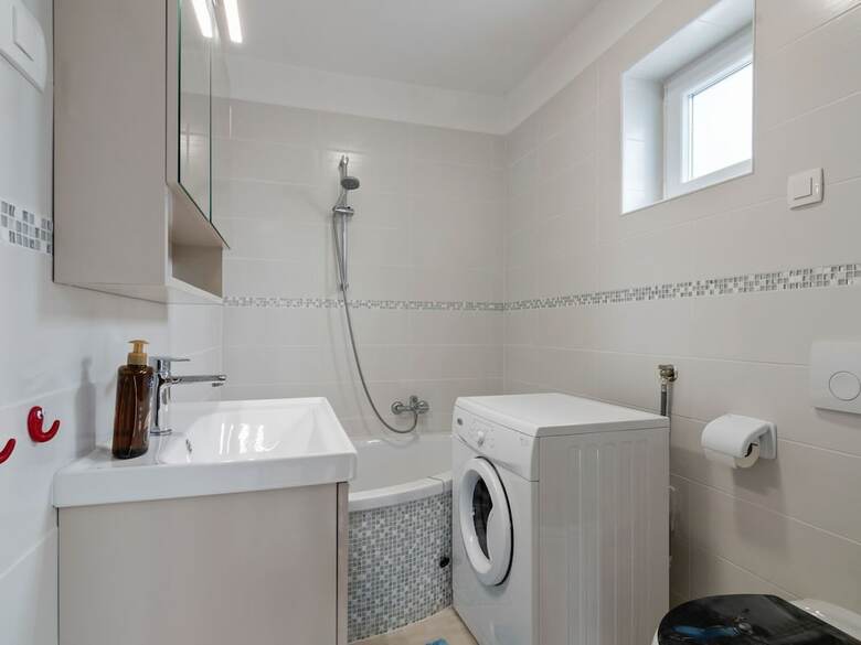 Lovely Apartment In Veprinac With Private Terrace