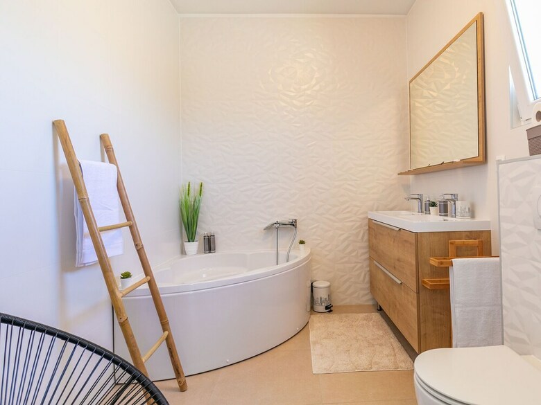 Modern Holiday Home In Zaton With Private Swimming Pool
