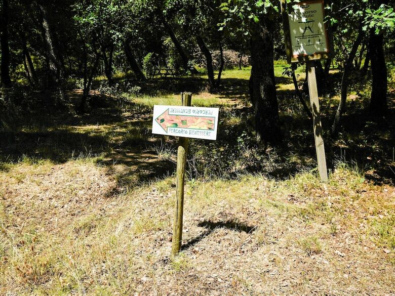 Enticing Holiday Home In Castiglione Del Lago With Pool