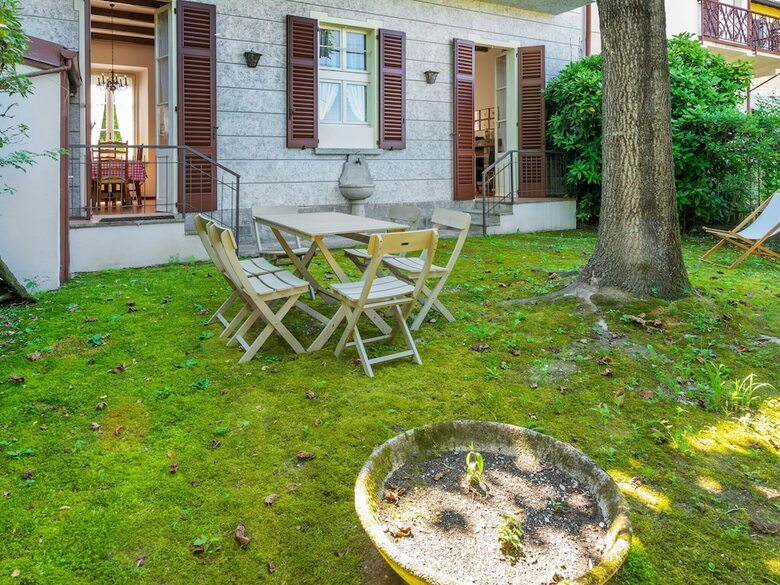 Quaint Holiday Home In Meina With Garden