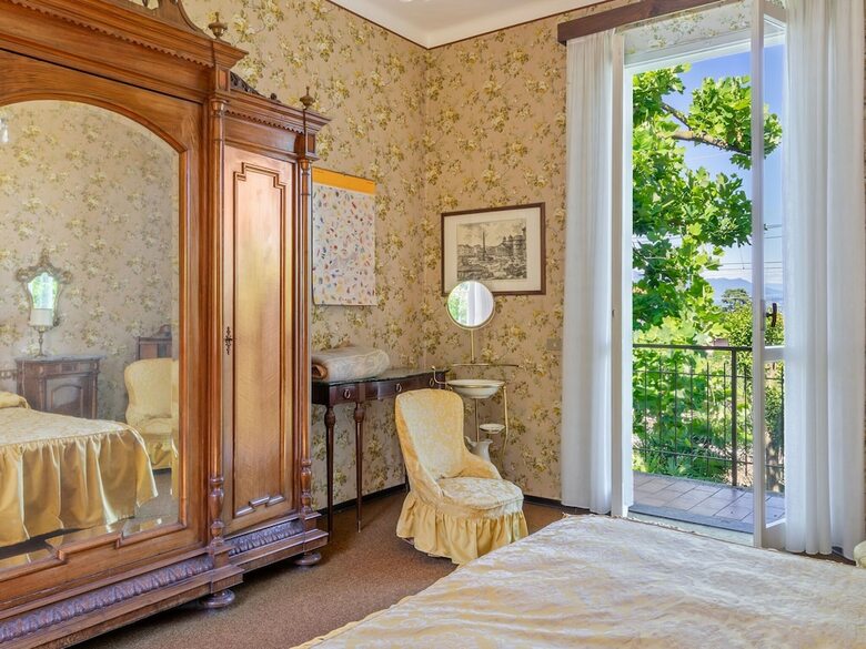 Quaint Holiday Home In Meina With Garden