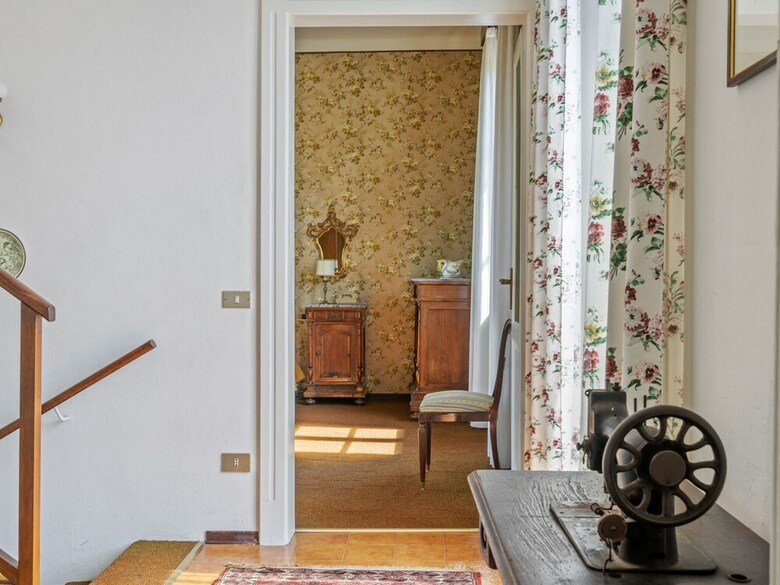 Quaint Holiday Home In Meina With Garden