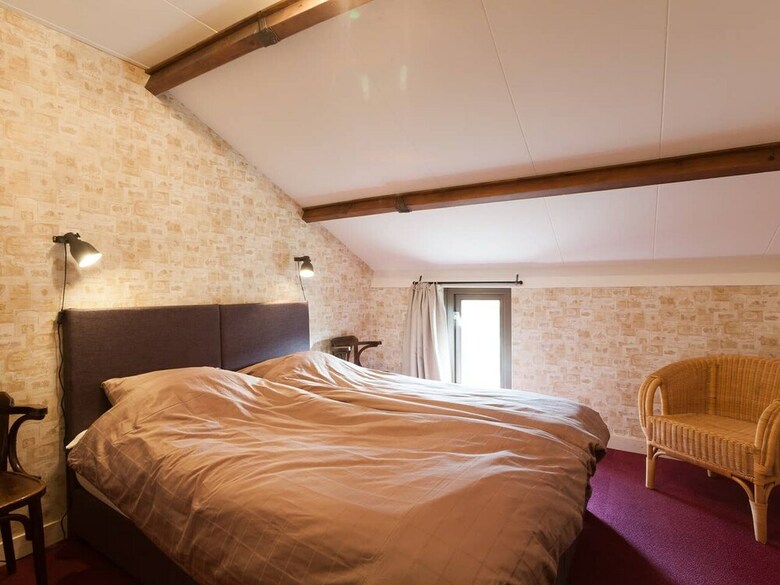 Elegant Holiday Home With Horssen With Terrace