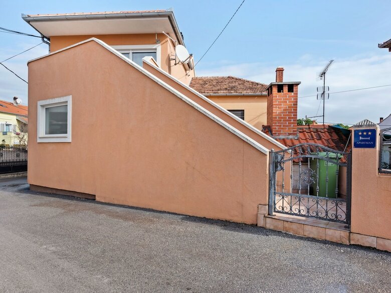 Alluring Apartment In Zadar Near Sea