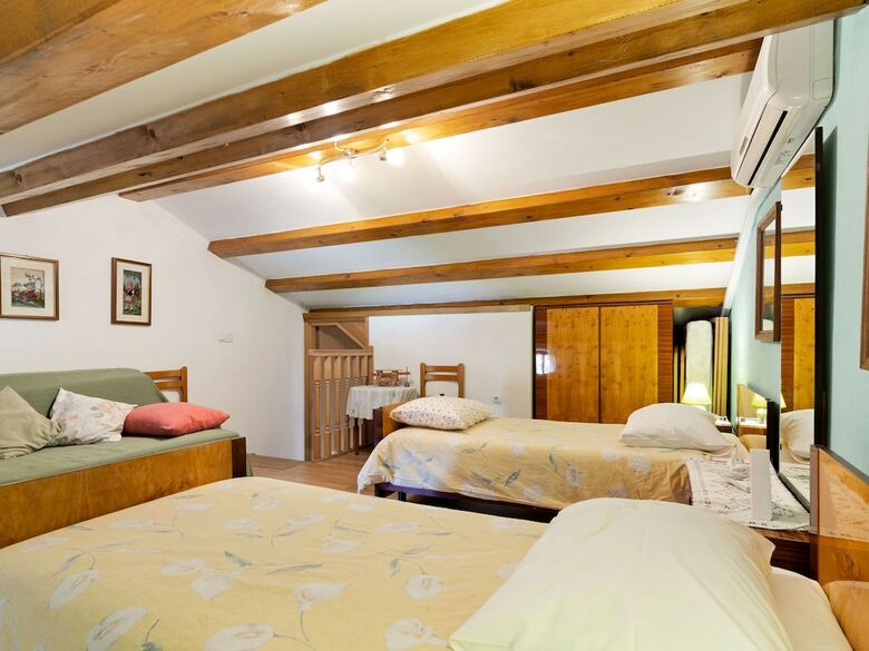 Quaint Farmhouse In Krmed With Garden