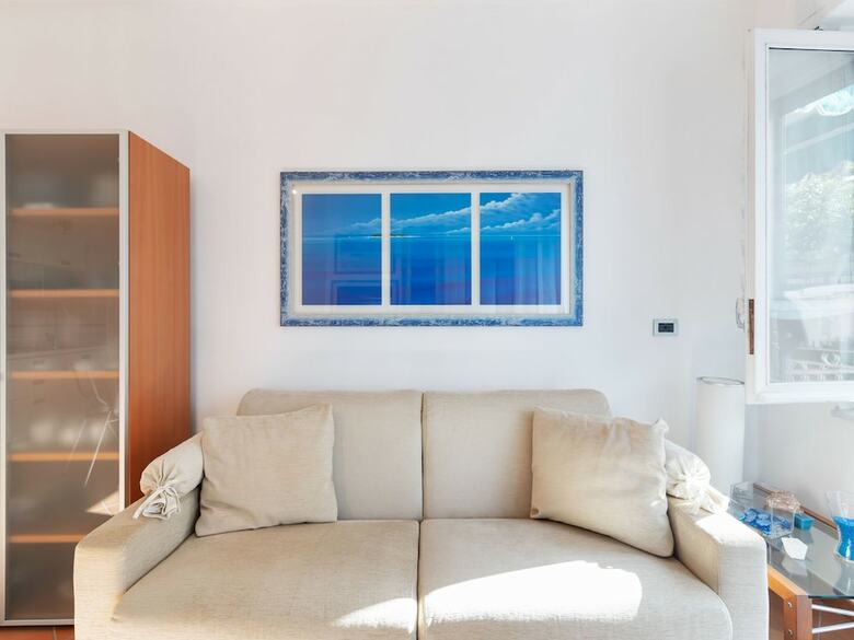 Attractive Apartment In Sanremo With Balcony