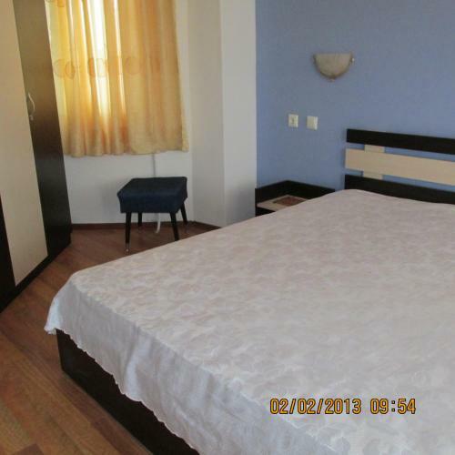 Hostal Guest House Rezvaya