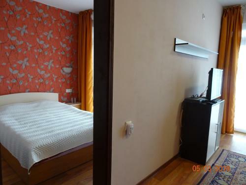 Hostal Guest House Rezvaya