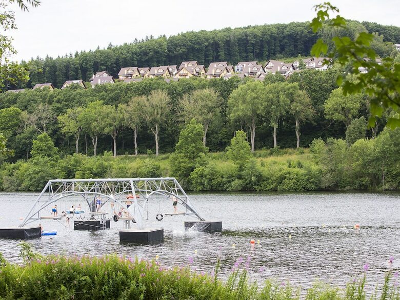 Detached Bungalow With A Washing Machine, Near A Lake