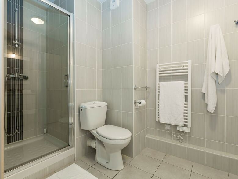 Comfortable Apartment With A Microwave Nearby The Beach