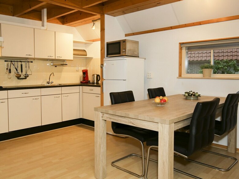 Comfy Holiday Home With A Dishwasher, Near Meppel