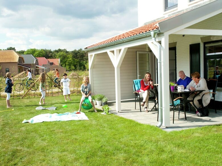 Comfortable Child-friendly Villa, In Limburg