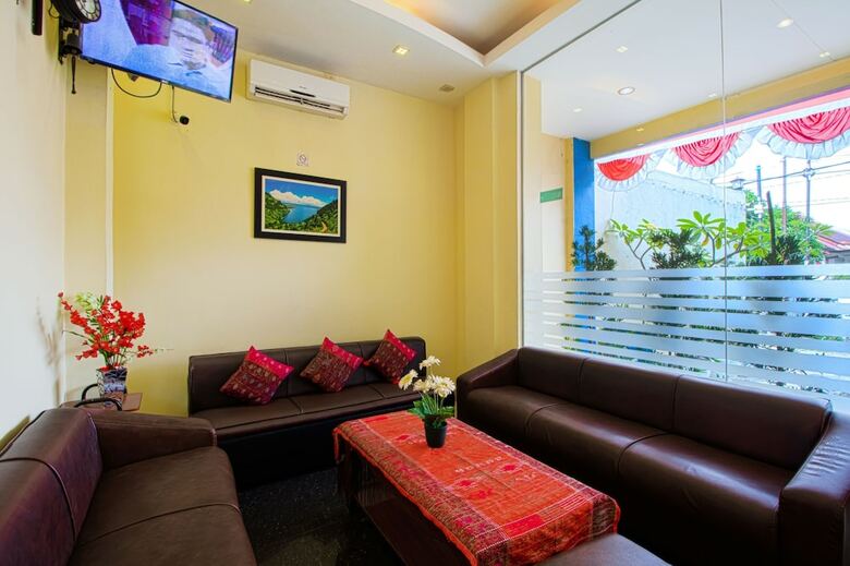 Hotel Wesly House
