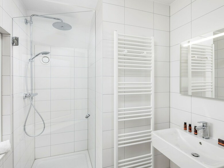 Luxurious Villa With Dishwasher, Only 500 M. From The Sea