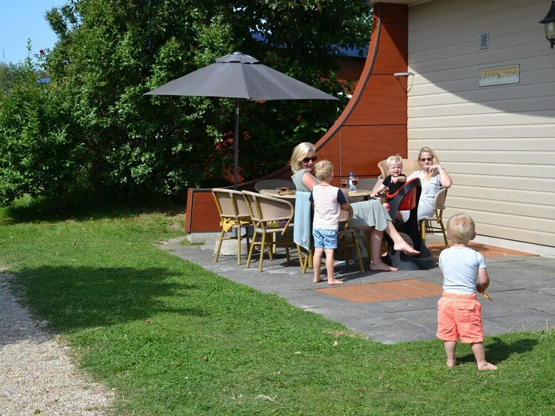 Unique Bungalow On The Dunes At Only 200 M. From The Beach