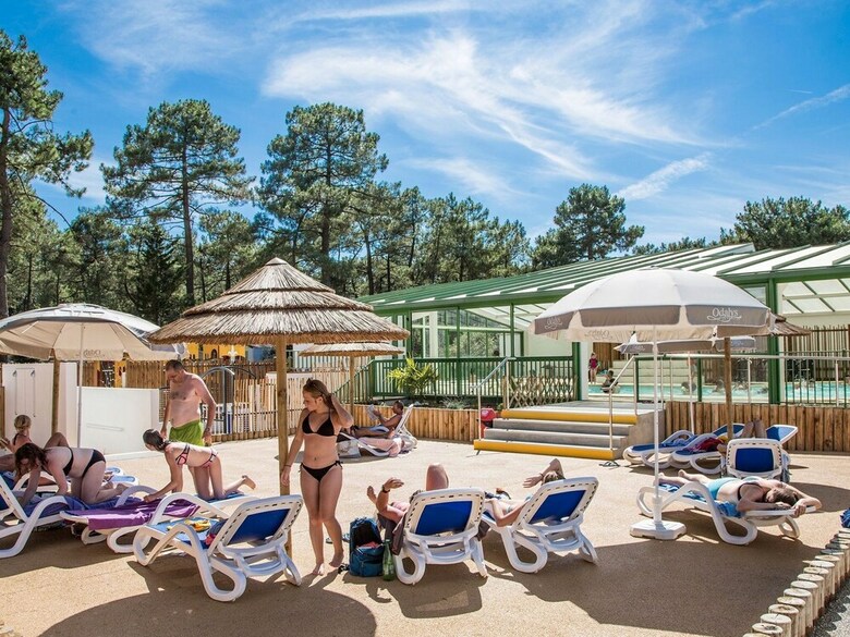Comfortable Mobile Home With Porch, Located Near The Beach