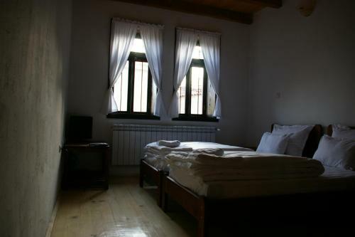 Hostal Mutafova Guest House