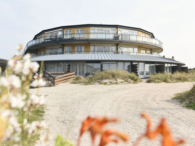 Graceful Holiday Home In Callantsoog With Private Terrace