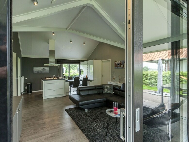 Comfortable Holiday Home With Amazing Views And Lovely Terrace