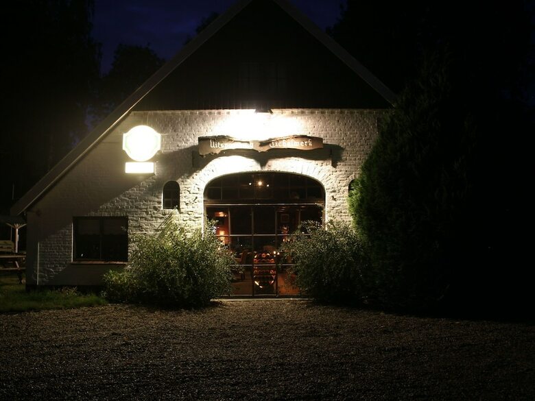 Cozy Chalet With A Microwave, In The Achterhoek