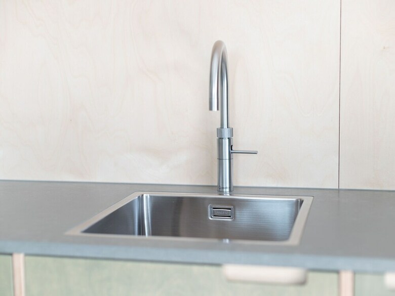 Modern Lodge With Dishwasher, 100 M. From The Sea