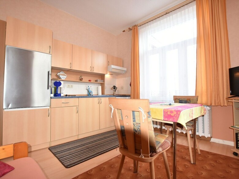 Cozy Apartment In K�hlungsborn Near Beach