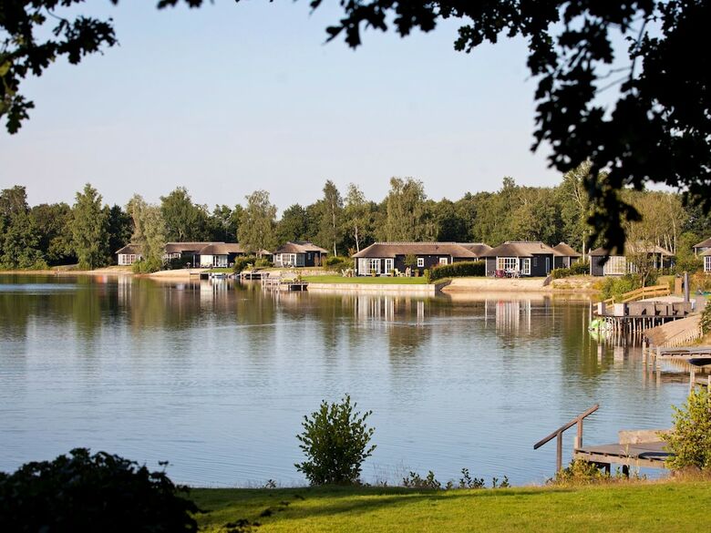 Comfortable Chalet With Wifi, Located In Green Twente