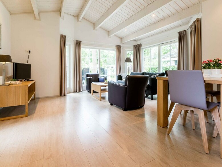 Comfortable Chalet With Dishwasher, Close To Park de Veluwe