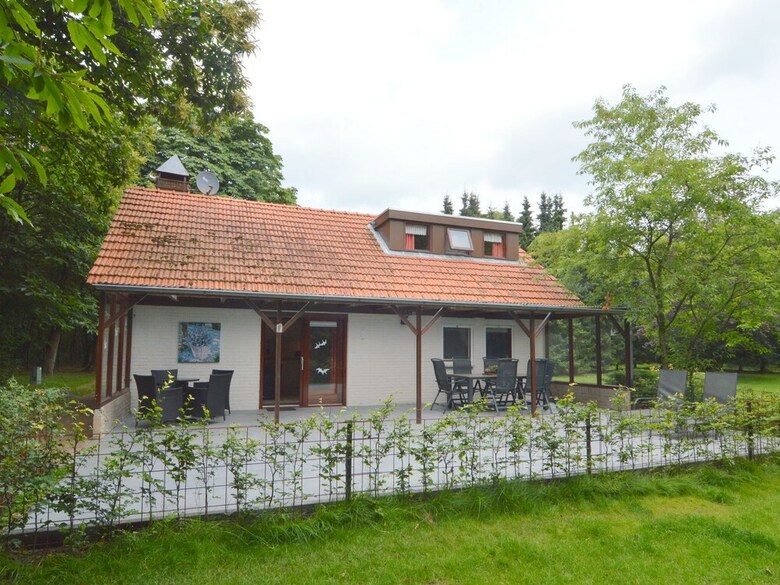 Cozy Holiday Home In Uden With Private Garden