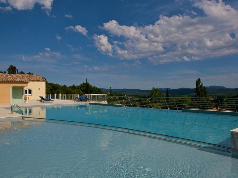 Villa Comfortable Studio With Dishwasher In The Middle Of Provence
