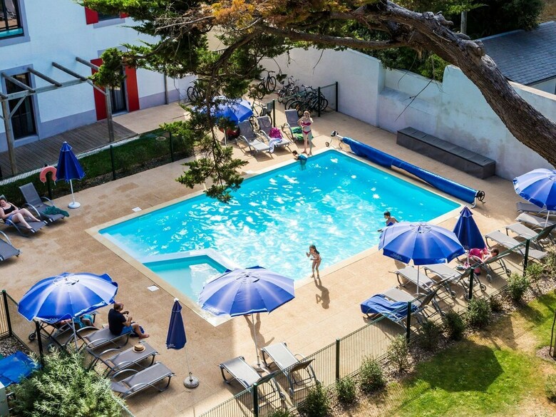 Comfortable Apartment With A View On The Beach And The Sea