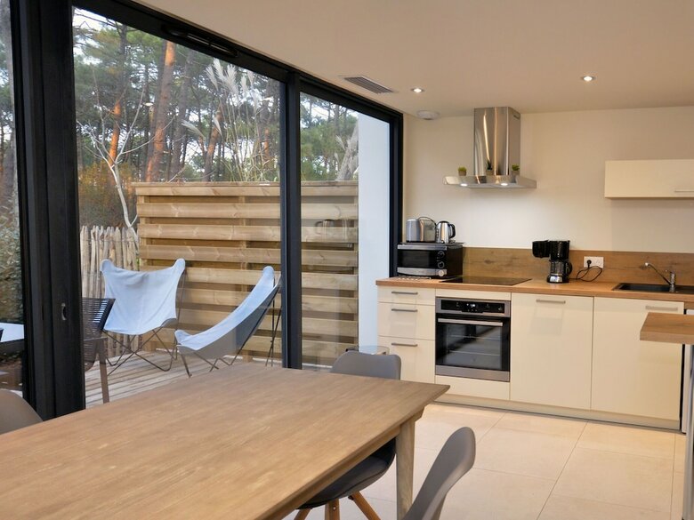 Modern Apartment In Lively Lacanau-oc�an