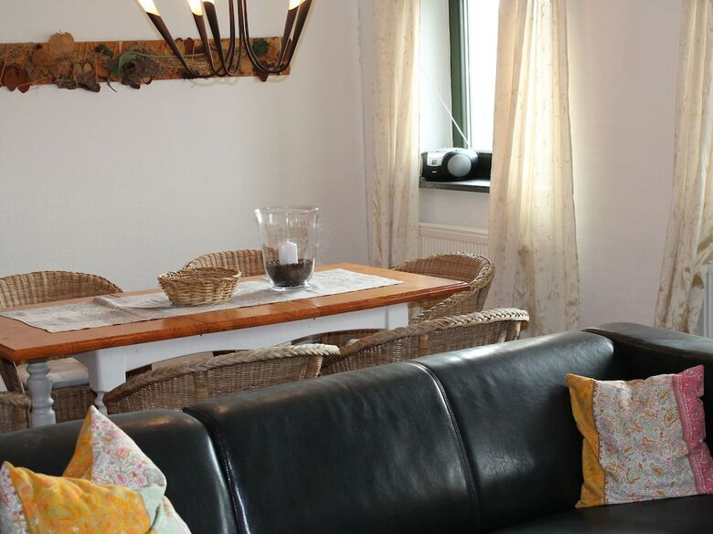 Elegant Mansion In Barlin With Swimming Pool