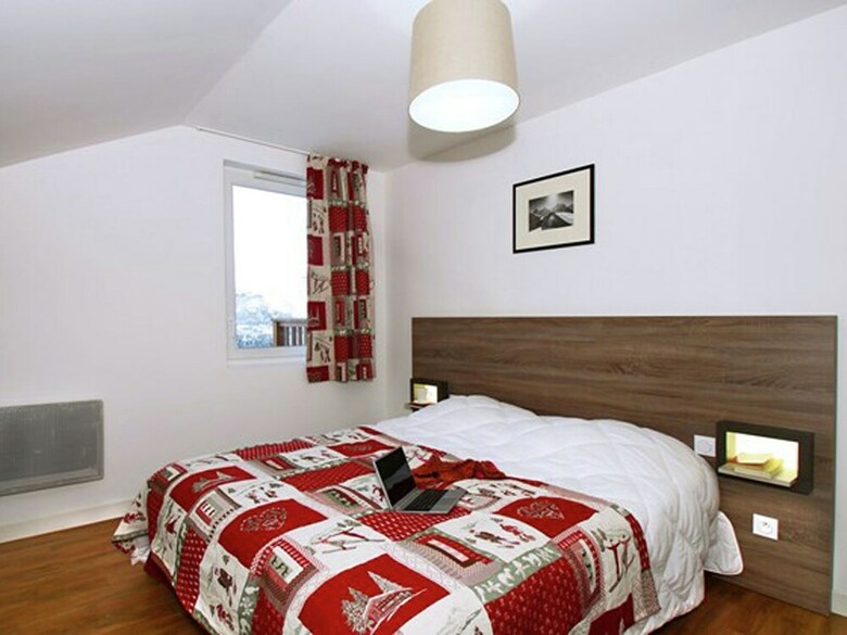 Modern Apartment In A Ski Area Known For Its Sunshine