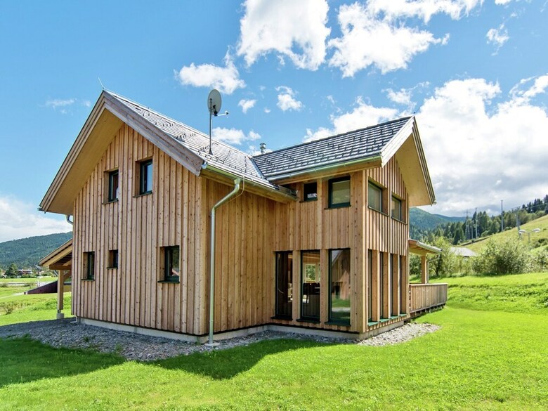 Beautiful Chalet In Sankt Georgen On Ski Slopes