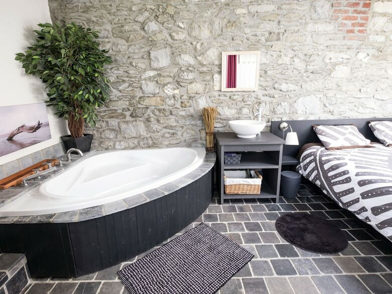 Stylish Mansion In Hasti�re With Swimming Pool
