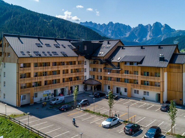 Attractive Apartment In Gosau With Shared Sauna