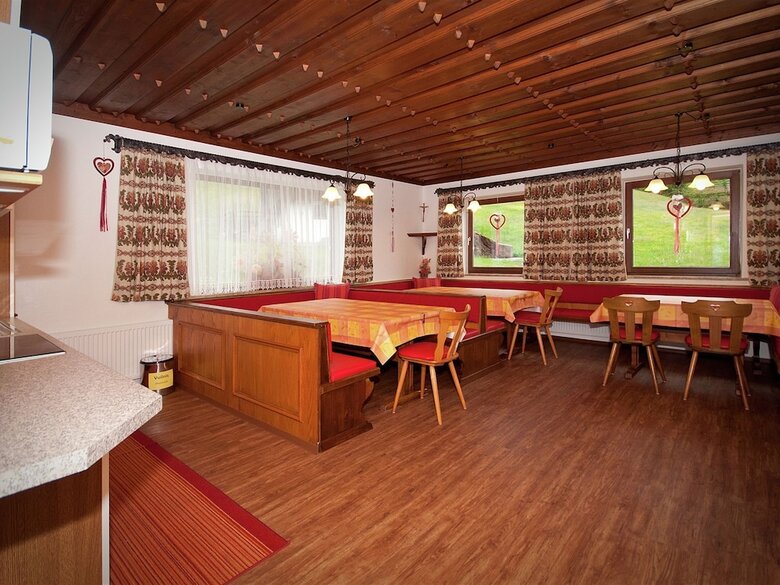 Modern Villa In Saalbach-hinterglemm Near Ski Area